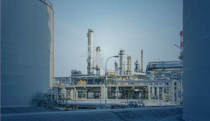 Oil plant